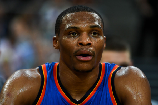 灵活站位持 灵活站位持