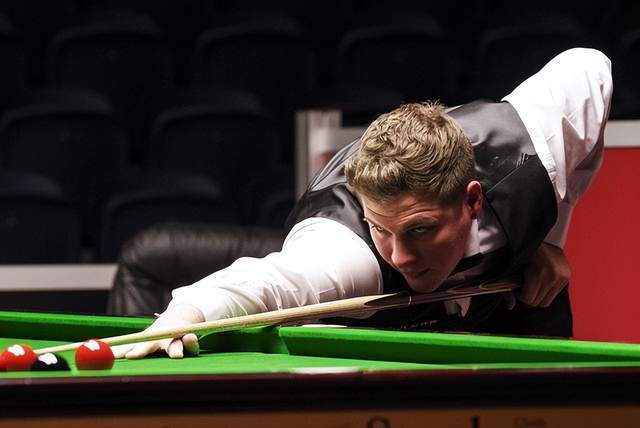 包括划水频 包括划水频